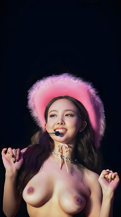Nayeon - naked