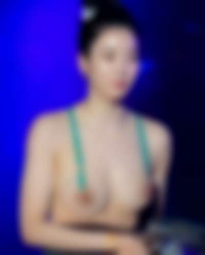 Eunbi - nude