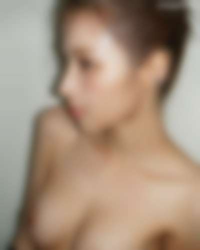 Sana - naked