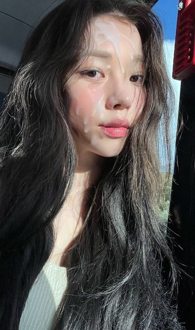 Karina - cum on face