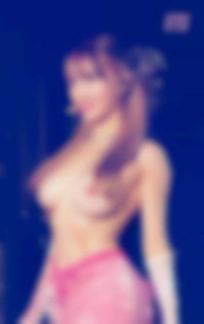 Momo - shows boobs