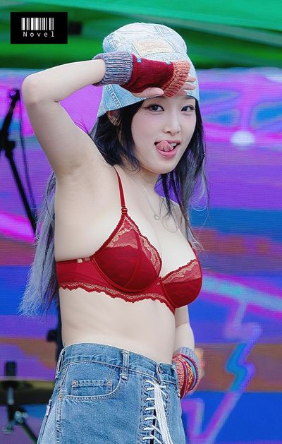 Yena - softcore