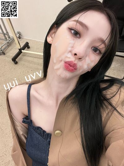 Karina - bukkake