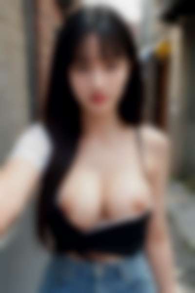 Yoon - shows boobs