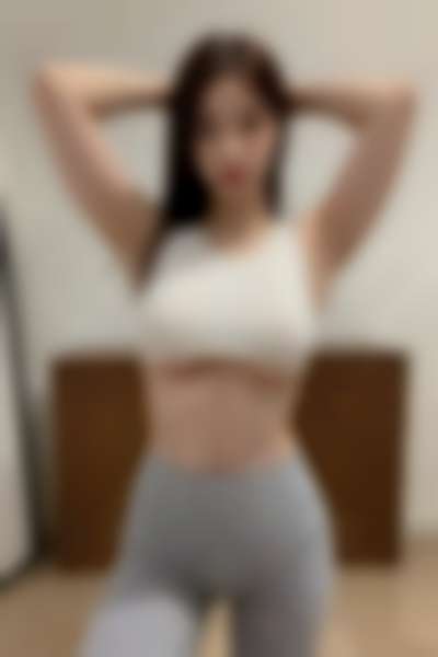 Chorong - nude