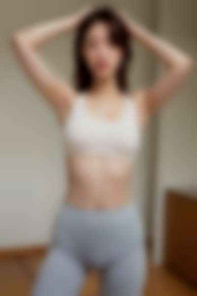 Lee Yoo-Mi - nude