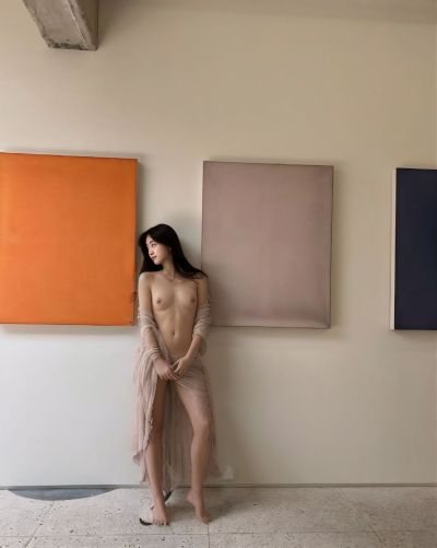 Eunjung - shows tits