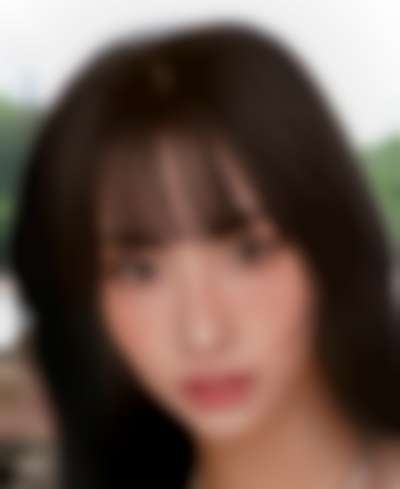 Momo - nude