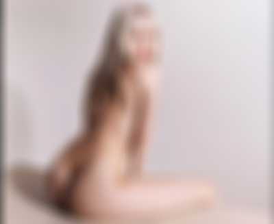 Natty - nude