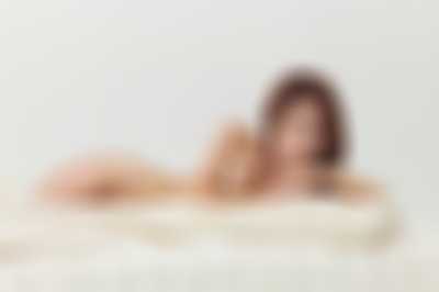 Yunjin - naked