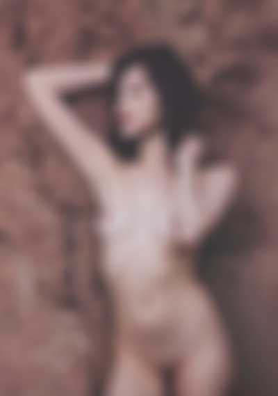 Sana - nude