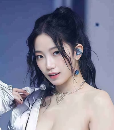 Kazuha - nude