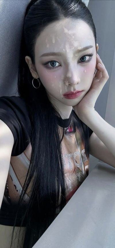 Karina - cum on face