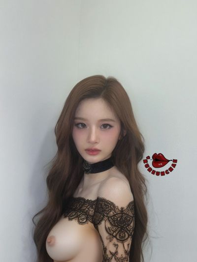 Sullyoon - naked