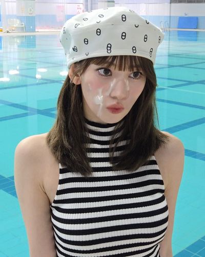 Sakura - cum on face