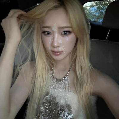 Giselle - cum on face