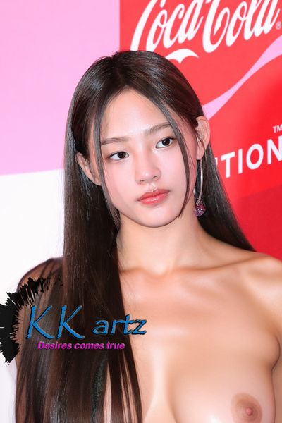 Minji - naked