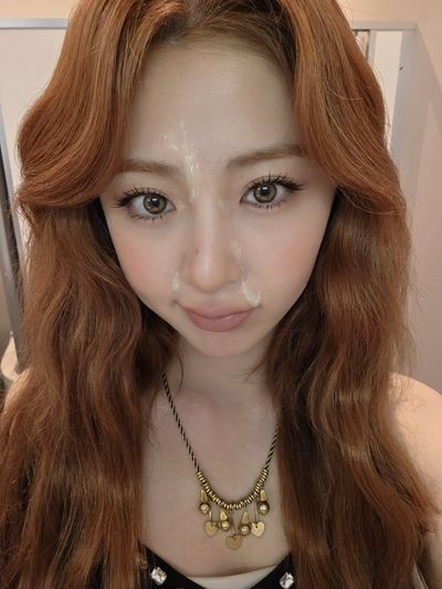 Yunjin - cum on face