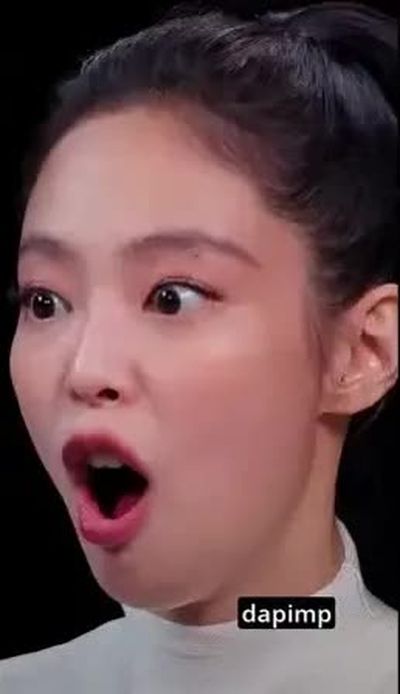 Jennie - cum on face