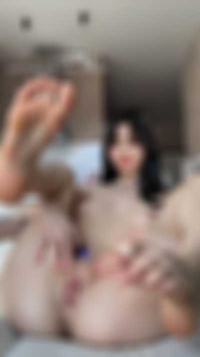 Karina - nude