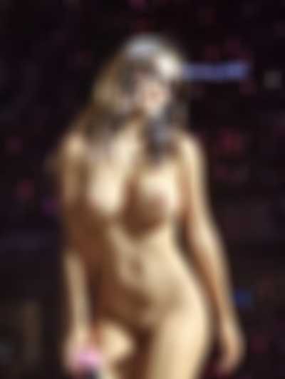 Jennie - nude