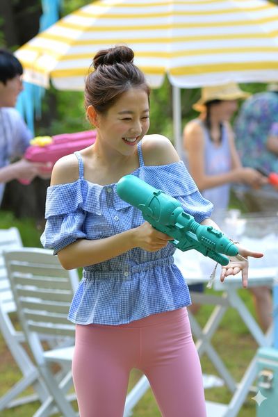Park Bo-Young - softcore