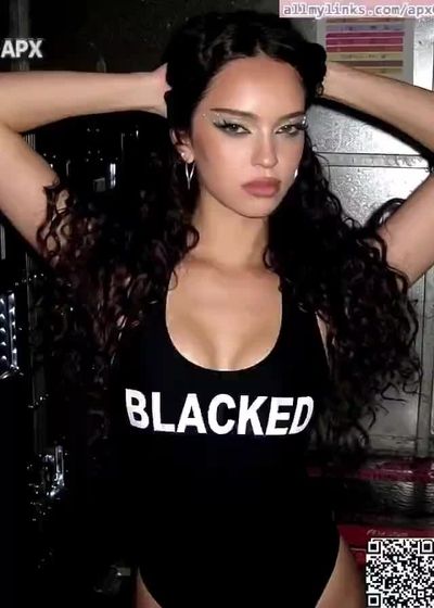 Daniela - interracial