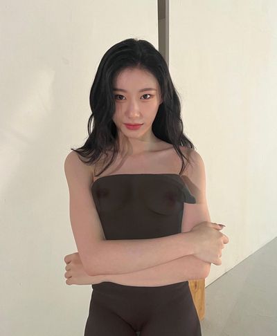 Chaeryeong - nude