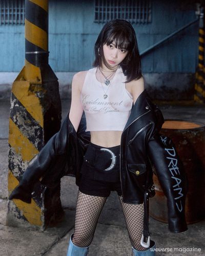 Chaewon - nude