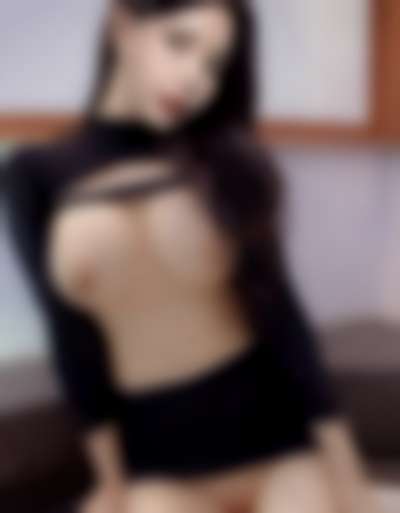 Solar - shows tits