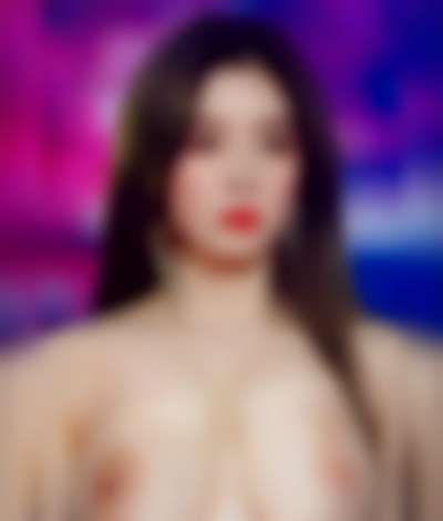 Irene - shows tits
