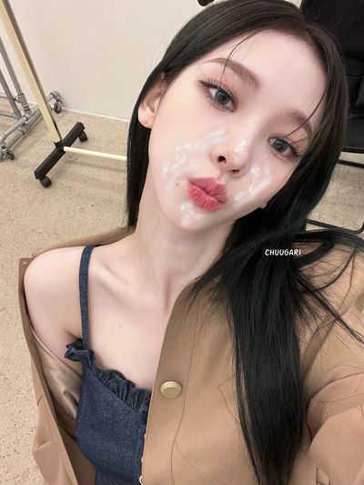 Karina - facial
