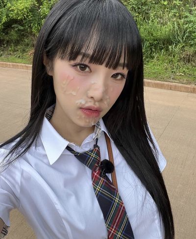 Yena - cum on face