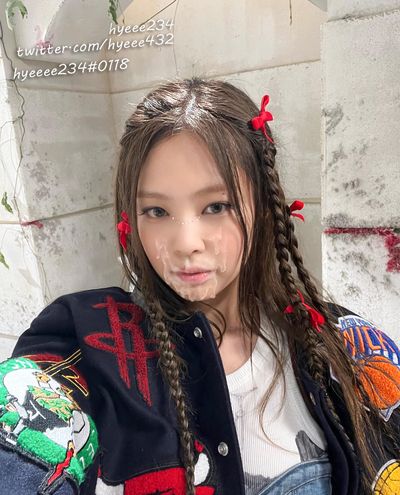 Jennie - cum on face